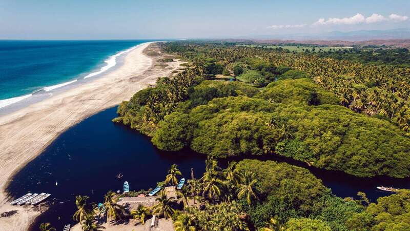 Huatulco: Ecotour with Crocodiles & migrating birds - Starting the Day: Hotel Pickup and Transportation