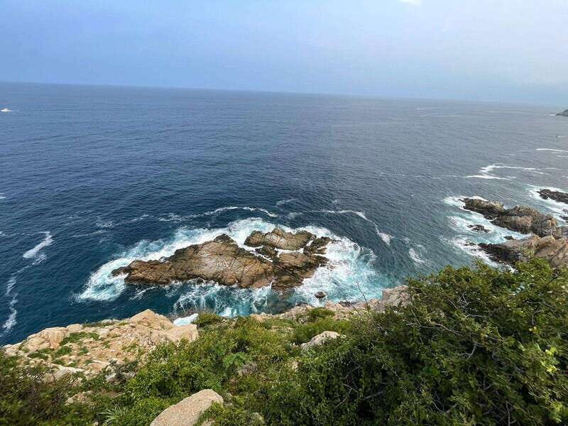 Huatulco: Private Tour Seven Bays HT - Key Points