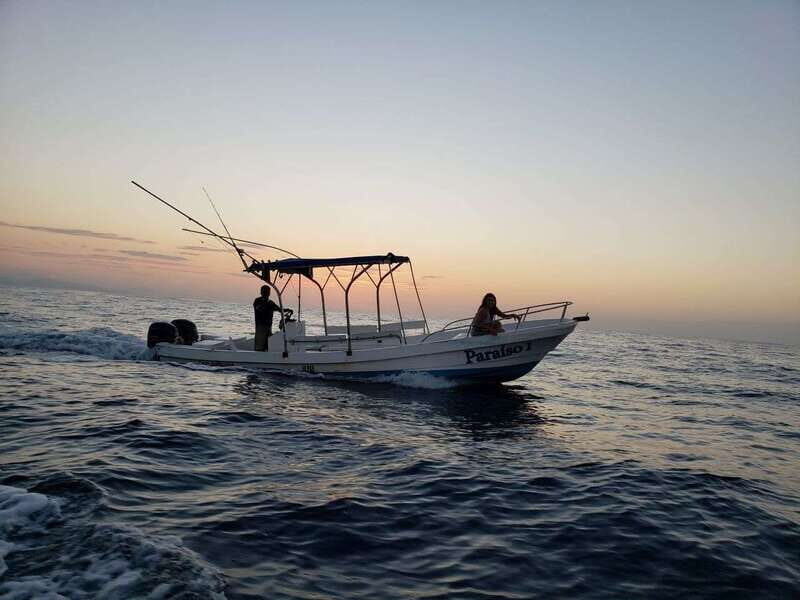 Huatulco: Sunset Boat Tour - A Closer Look at the Sunset Boat Tour