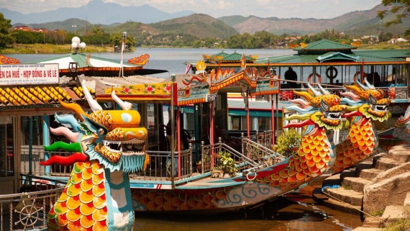 Hue: Boat Trip On Perfume River Half Day - Hon Chen Temple: Worship and Culture
