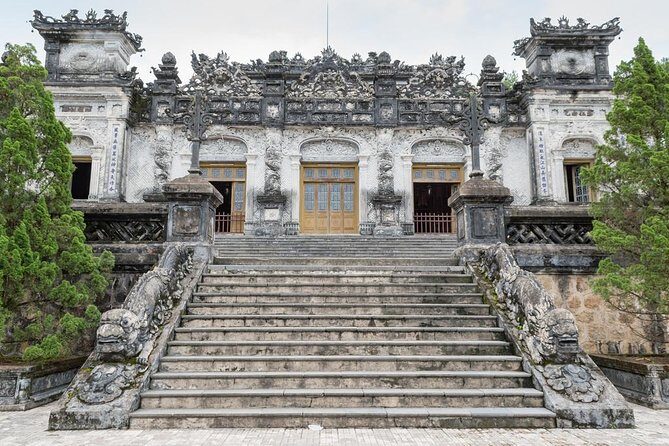 Hue City and The Citadel via Hai Van Pass Daily Small Group Tour - An Introduction to the Experience