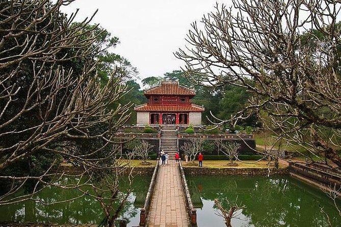 Hue City Sightseeing Private Car with English Speaking Driver - Key Points