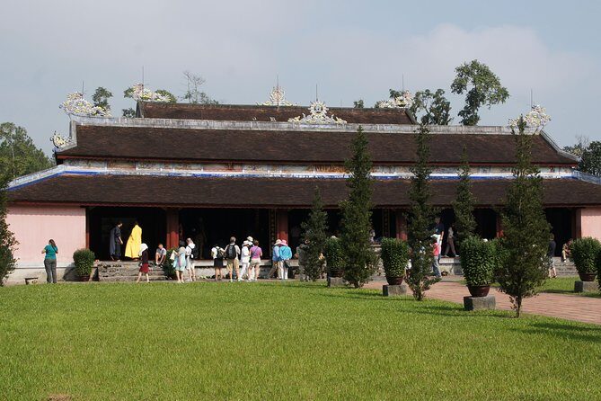 Hue City Tour by Private Car with English-Speaking Driver - Who Should Consider This Tour?