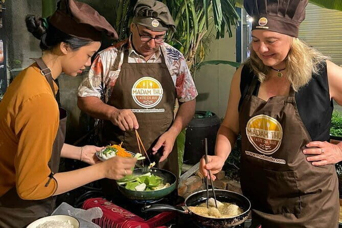 Hue Cooking Class & Local Market: Best Restaurants with Madam Thu - Key Points