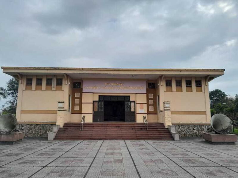 Hue: DMZ Half-Day by Private Car with Vinh Moc Tunnels - Who Should Consider This Tour?