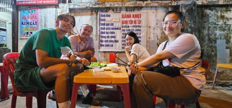 Hue Evening Foodie Cyclo Tour & Folk Music on Perfume River - An Overview of the Experience