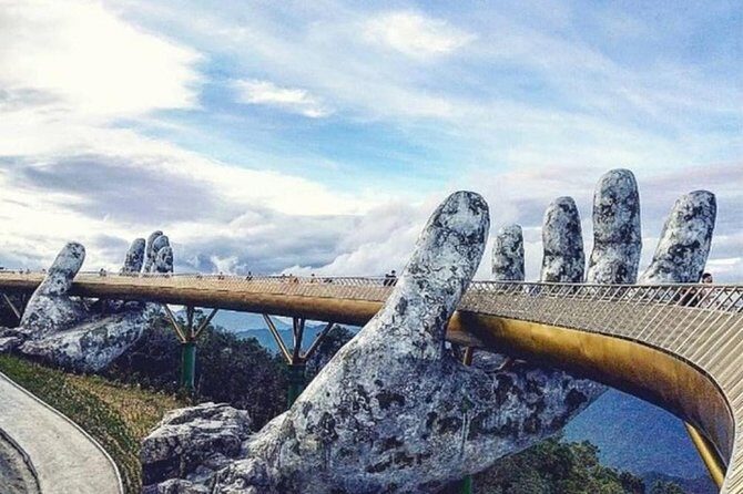 Hue-Golden Bridge-Hoi An/ Da Nang car Transfer or Vice Versa - Key Points