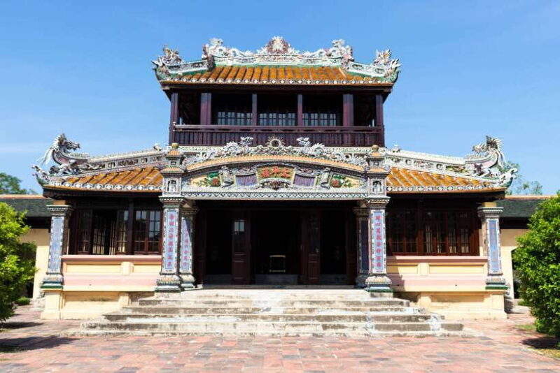 Hue: Hue Walking Tour to Imperial Citadel with Tour Guide - Key Points