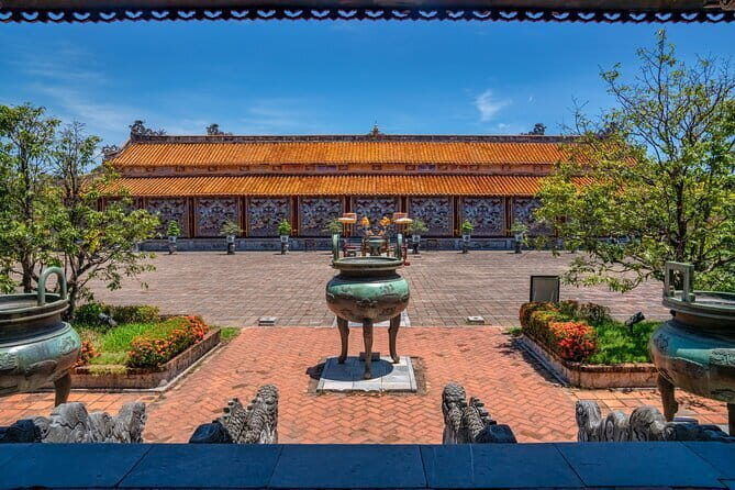 Hue Imperial and Forbidden City Guided Tour in 2,5 hours - Why Choose This Tour?