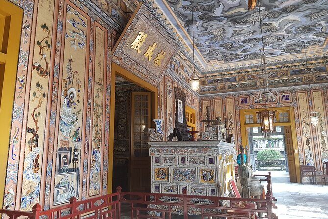 Hue Imperial City Private Tour with Royal Lunch - FAQ