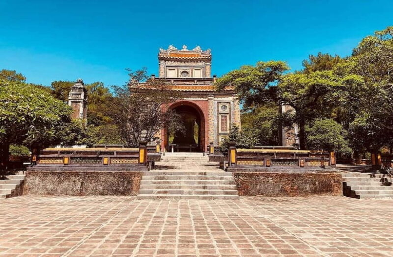Hue: Imperial City, Royal Tombs, Pagoda & Dragon Boat Tour - The Sum Up