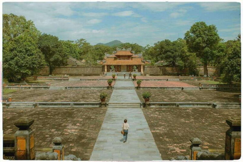 Hue Imperial City Sightseeing Tour From Da Nang And Hoi An - A Closer Look at the Highlights