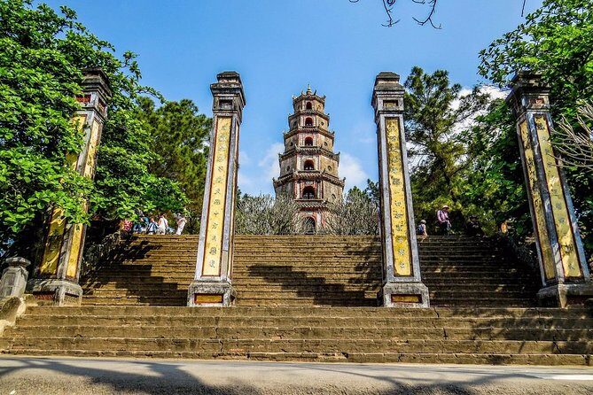 Hue Private Dragon Boat, Thien Mu Pagoda & Royal Tombs Tour - The Itinerary in Depth