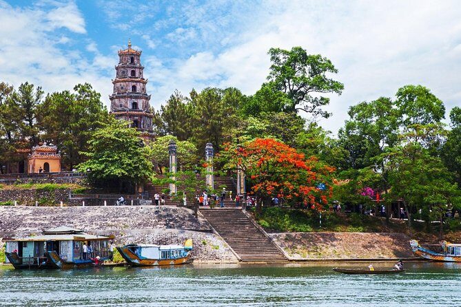 Hue Private Guided Tombs and Thien Mu Pagoda Tour - The Value of the Tour