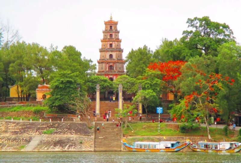 Hue : Royal Tombs- Thien Mu Pagoda- Dragon Boat Private Tour - Final Thoughts: Why Choose This Tour?