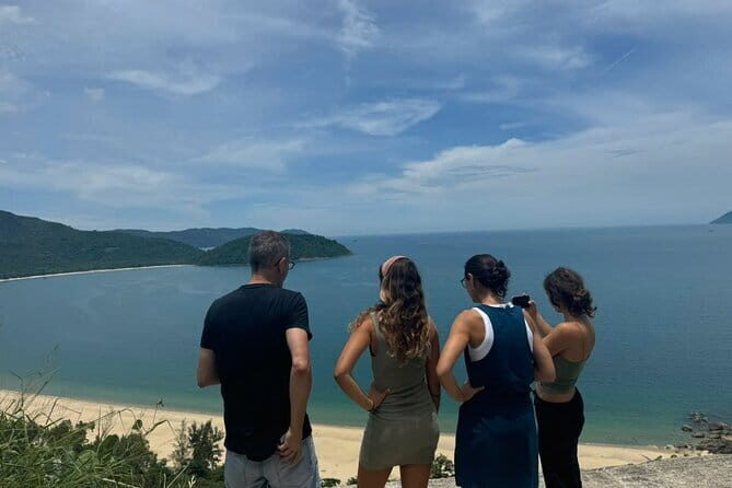 Hue to Danang via Hai Van Pass by Private Car - The Scenic Journey Begins: From Hue to Da Nang
