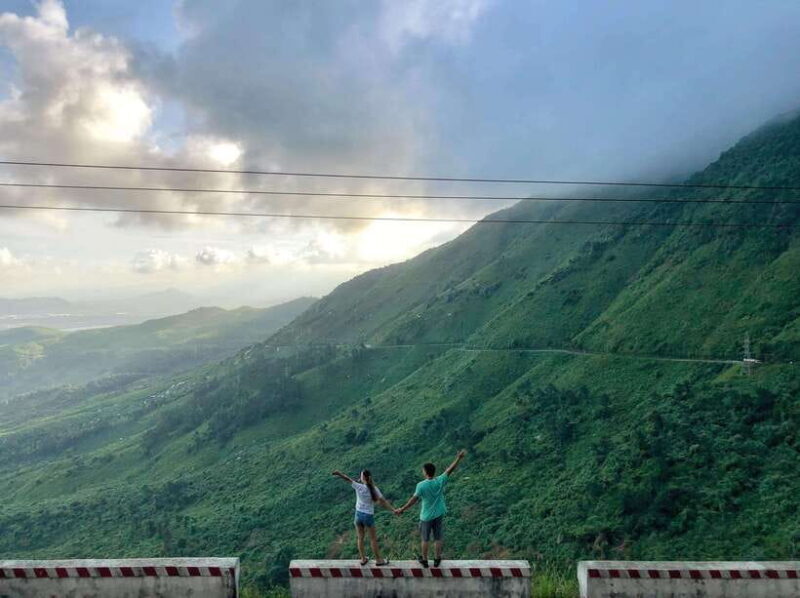 Hue to Hoi An via Hai Van Pass by motorbike with Easy Riders - Key Points