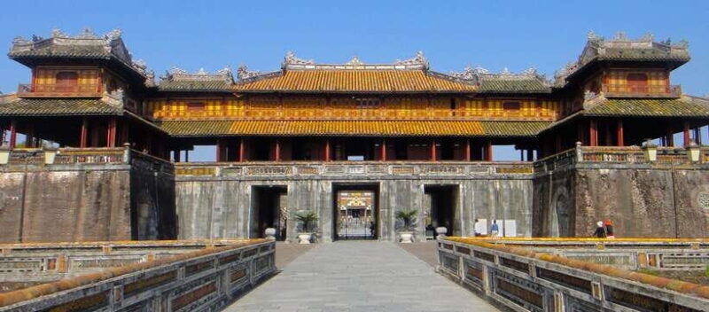 Hue Walking tour to Imperial City and Dong Ba Market - Key Points