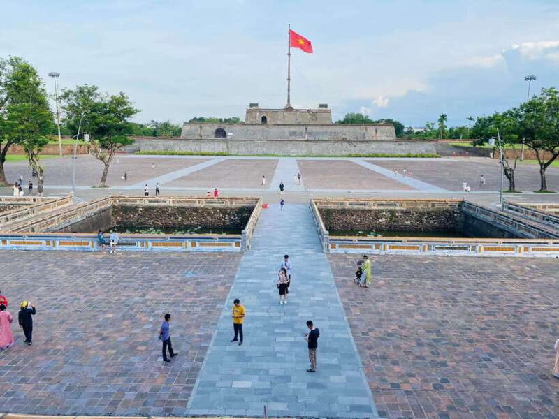 Hue Walking tour to Imperial City and Dong Ba Market - Final Words