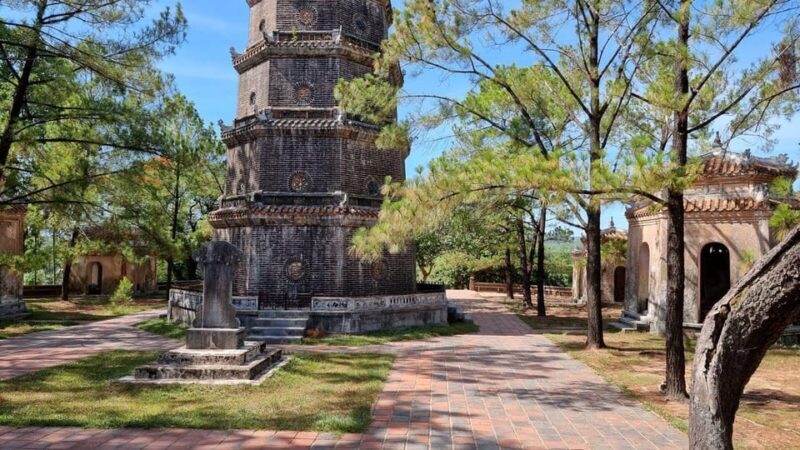 Hue: Walking tour to Thien Mu pagoda and back by boat trip - FAQ