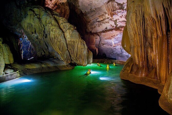 Hung Thoong cave | Stalactites, Underground River Phong Nha |3D2N - Discovering the Highlights of the Hung Thoong Cave Tour