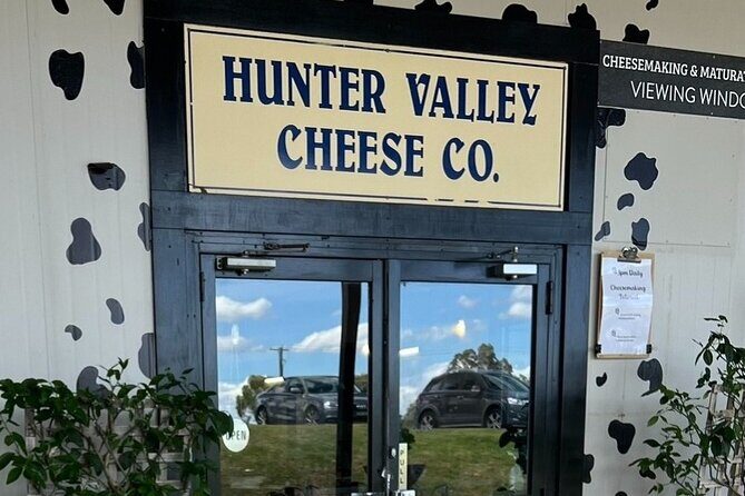 HUNTER VALLEY CHEESEBOARD TASTING - select your favourite cheeses - The Pros and Cons