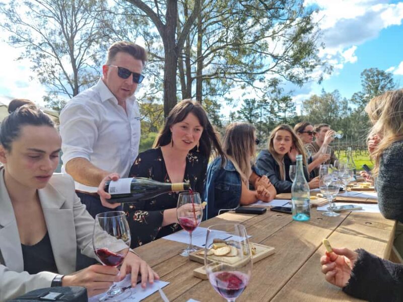 Hunter Valley: Wine, Gin, Cheese and Chocolate Tour - Key Points