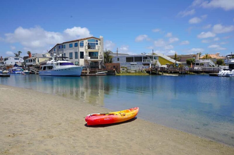 Huntington Beach Kayak Rental - Exploring Huntington Beach Kayak Rental: A Calm Water Escape