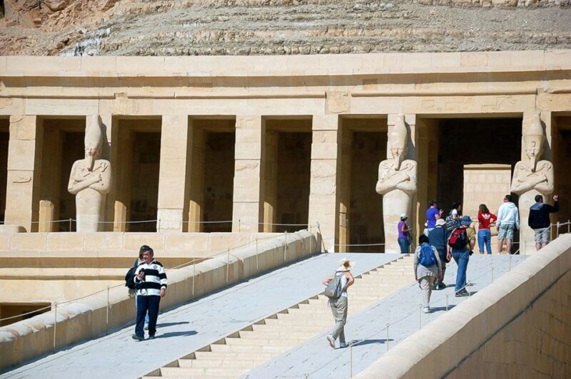 Hurghada: 2-Day Luxor Tour with Hotel, Balloon, & Nile Boat - Authenticity and Cultural Insights