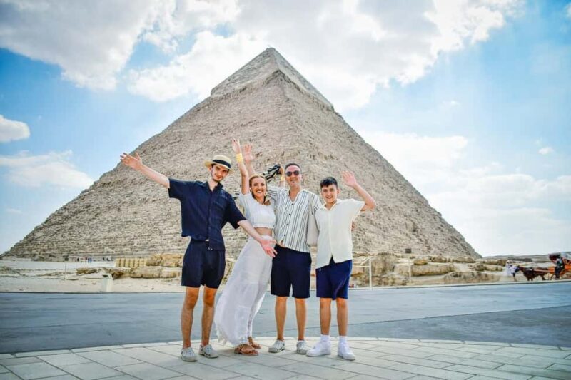 Hurghada: Cairo Pyramids, Sphinx & Egyptian Museum Day Trip - An Overview of the Tour Experience