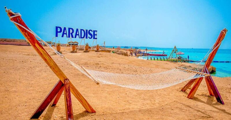 Hurghada: Hula Hula Island Boat Trip with Snorkeling & Lunch - Setting the Scene: What to Expect on Your Day Trip