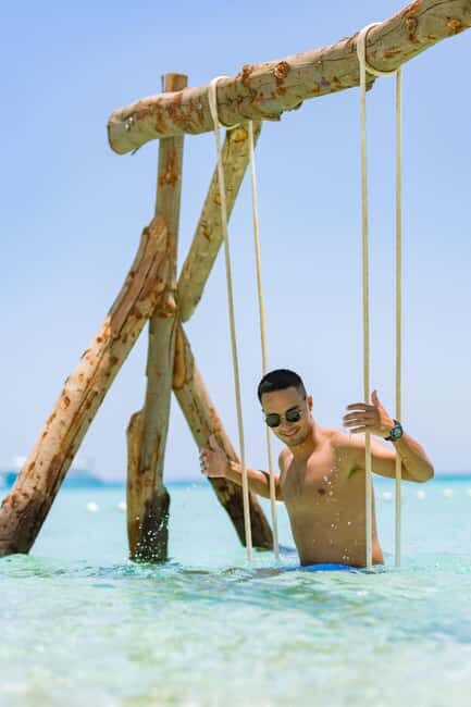 Hurghada: Hula Hula Speedboat w/ Optional Snorkeling & Lunch - Key Points