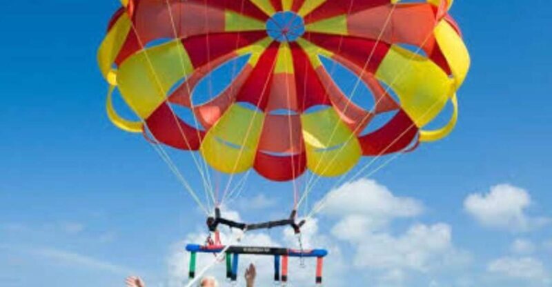 Hurghada: Speedboat Parasailing Adventures & Hotel Pick up - Who Will Love This Tour?