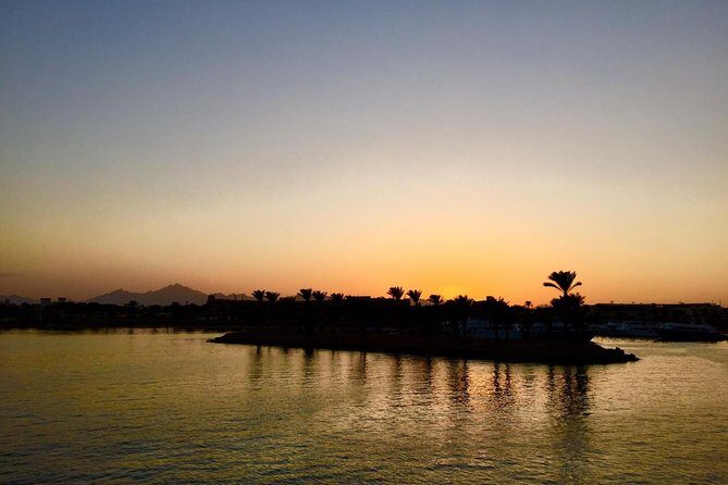 Hurghada: Sunrise Quad Biking and Giftun Island Snorkeling - Return and Reflection