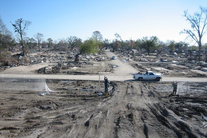 Hurricane Katrina: Past, Present and Future Driving Tour - A Thorough Look at the Tour Experience