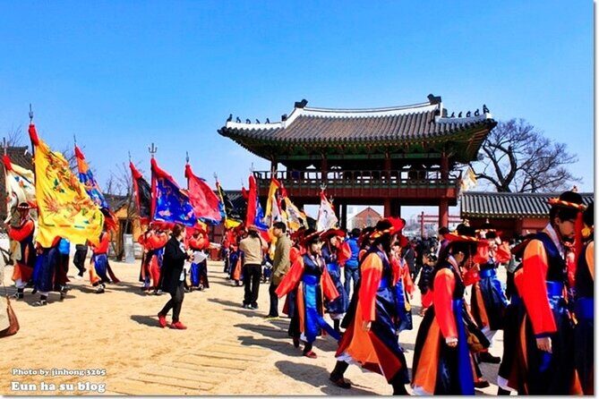 Hwaseong Fortress/Folk Village/Starfield Library Suwon - Who Would Enjoy This Tour?