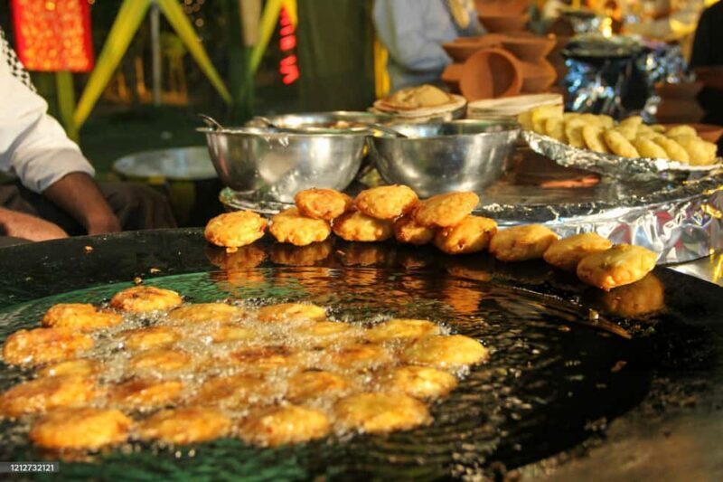 Hyderabad: Street Food Walking Tour with 7+ Tastings - Why This Tour Delivers Value