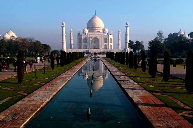 Hyderabad to Agra Taj Mahal Same Day Trip with Flights and lunch - The Itinerary in Detail