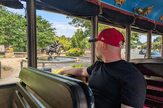 Hysterical History Tour of Charlotte | LaZoom - The Experience and Atmosphere