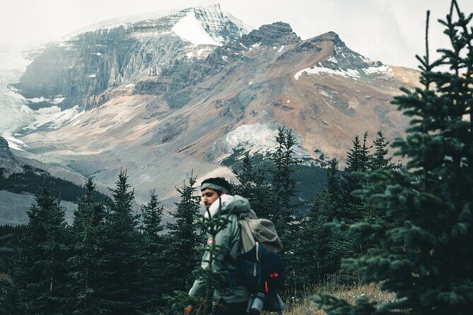 Icefields Parkway Highlights & Secrets | Award-Winning Adventure - The Small-Group Experience