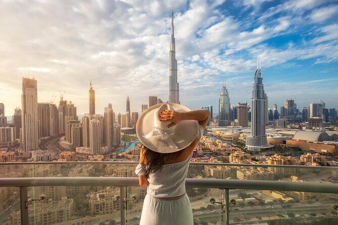 Iconic Burj Khalifa Views Experience Dubai's Skyline - The Sum Up