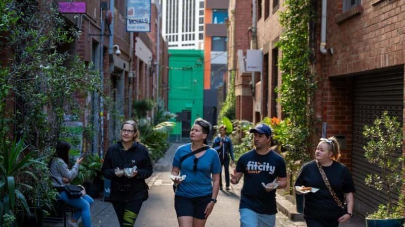 Icons of Melbourne Walking Tour - Architectural Gems and Historic Churches