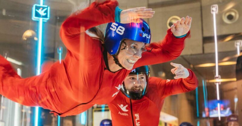 iFLY Kansas City First Time Flyer Experience - Who will love this experience?