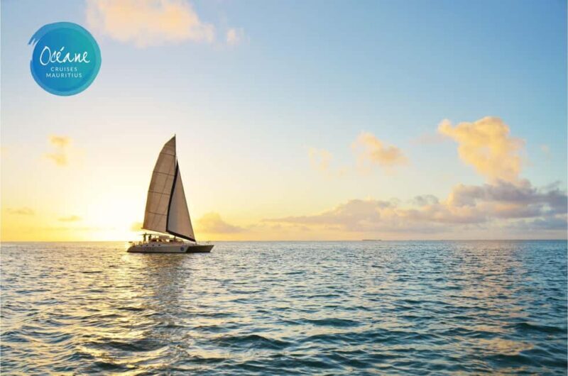 Ile aux Benitiers : Private OCÉANE Sunset Cruise - Key Points