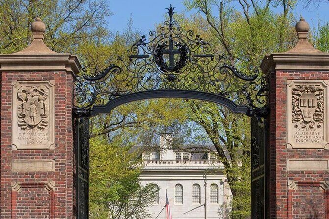 Illustrious Schools: Group Tour of MIT And Harvard - An In-Depth Look at the Tour Itinerary