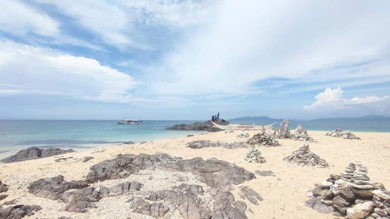 Iloilo City: Gigantes Islands Private Island Hopping Tour - Who Is This Tour Best For?
