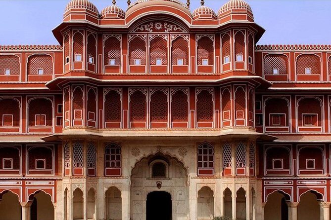 Immersive culture tour of Pune by private car with guide and local lunch - Who Will Love This Tour?
