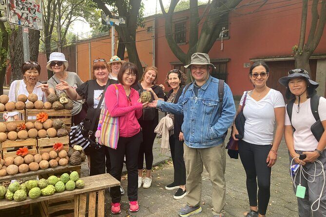 In the Footsteps of Frida Kahlo and Diego: Coyoacan and San Angel - Churches and Markets: Art, Faith, and Flavors