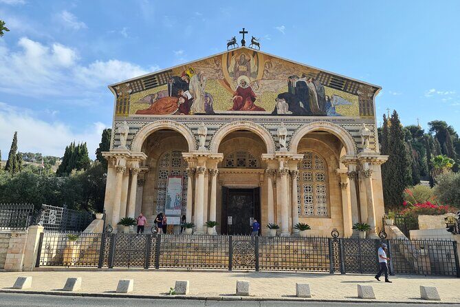 In The Footsteps of Jesus Day Tour - Dguide Self Guiding App - FAQ