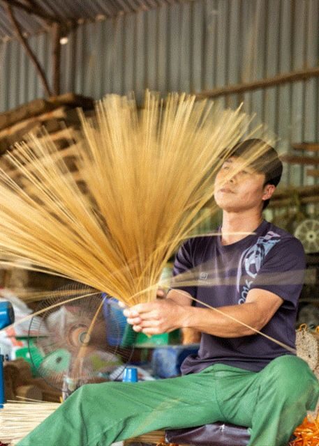 Incense Village-Tam Coc-Hoa Lu Small Group of 9 From Hanoi - Key Points